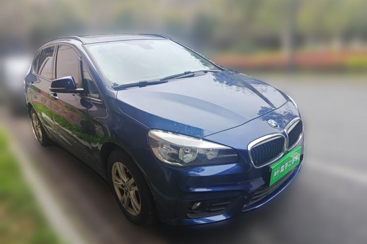 Used BMW 2 Series Gran Tourer 2015 218i Leading Model Front Right 45 Deg