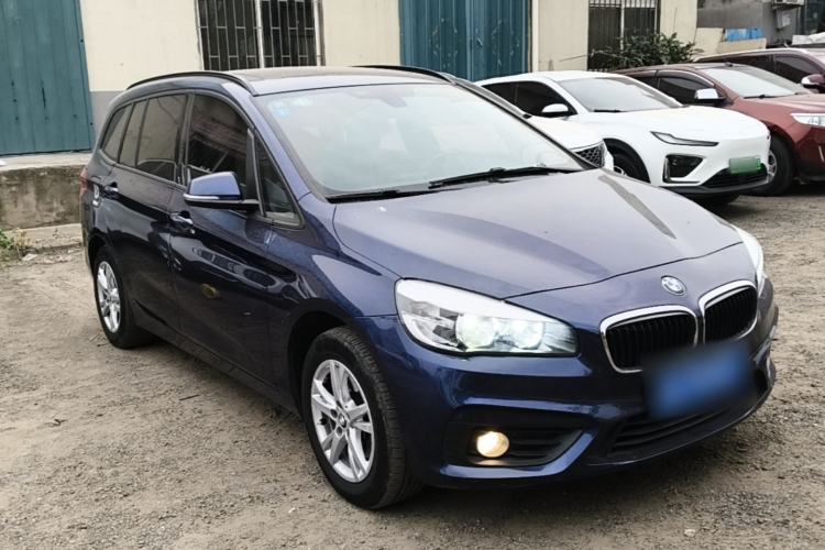 Used BMW 2 Series Gran Tourer 2015 218i Leading Model Front Right 45 Deg