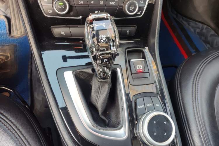 Used BMW 2 Series Gran Tourer 2015 218i Leading Model Gear Lever