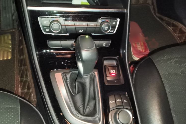 Used BMW 2 Series Gran Tourer 2015 218i Leading Model Gear Lever