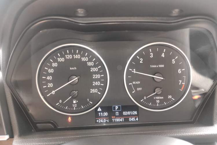 Used BMW 2 Series Gran Tourer 2015 218i Sports Design Package Instrument Cluster