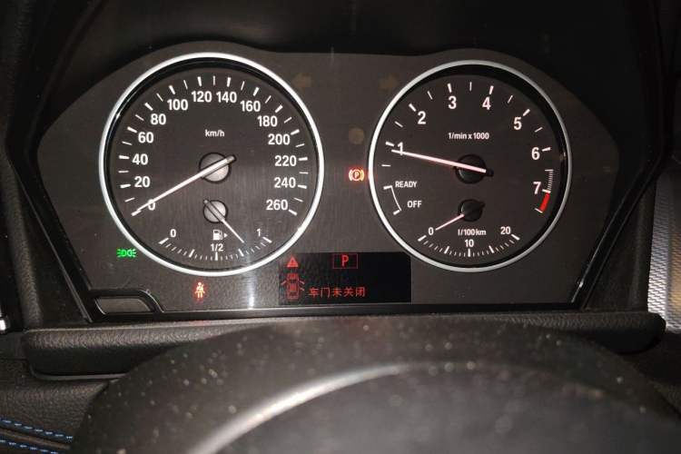 Used BMW 2 Series Gran Tourer 2015 218i Sports Design Package Instrument Cluster