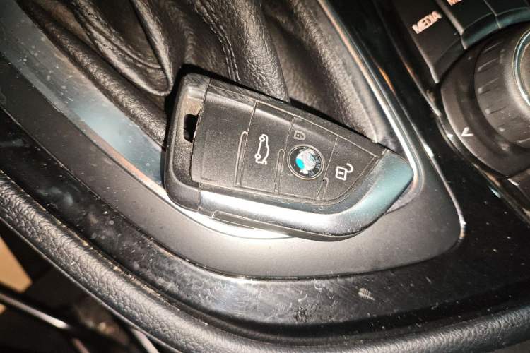 Used BMW 2 Series Gran Tourer 2015 218i Leading Model Interior 1