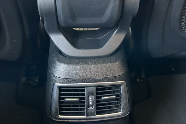Used BMW 2 Series Gran Tourer 2015 218i Leading Model Interior 11