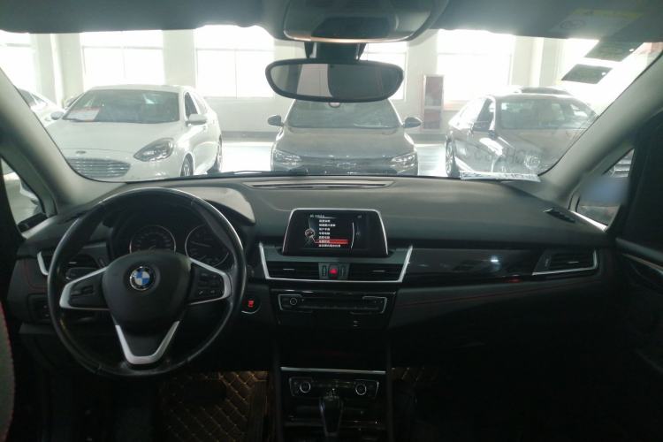 Used BMW 2 Series Gran Tourer 2015 218i Sports Design Package Interior 2