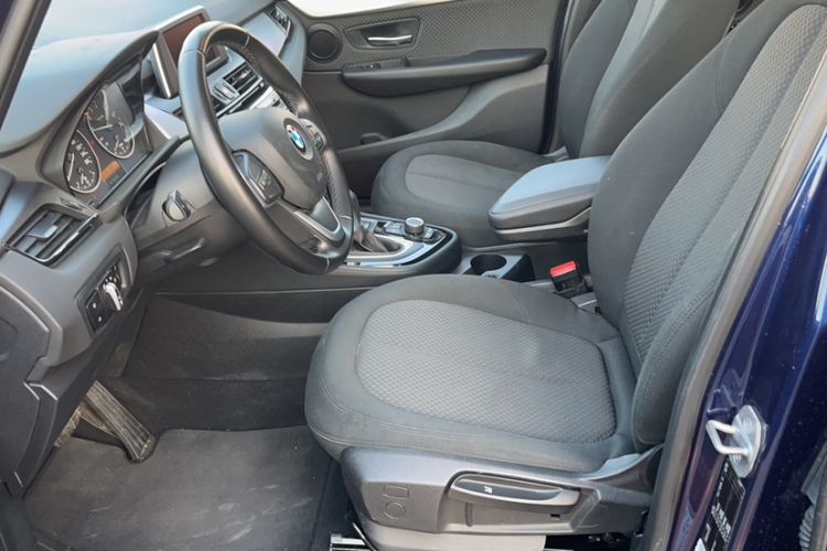 Used BMW 2 Series Gran Tourer 2015 218i Leading Model Interior 2