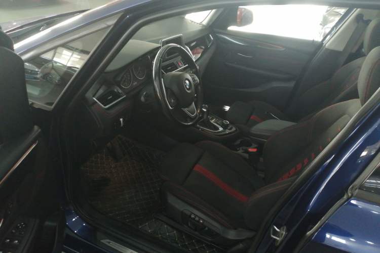 Used BMW 2 Series Gran Tourer 2015 218i Sports Design Package Interior 3