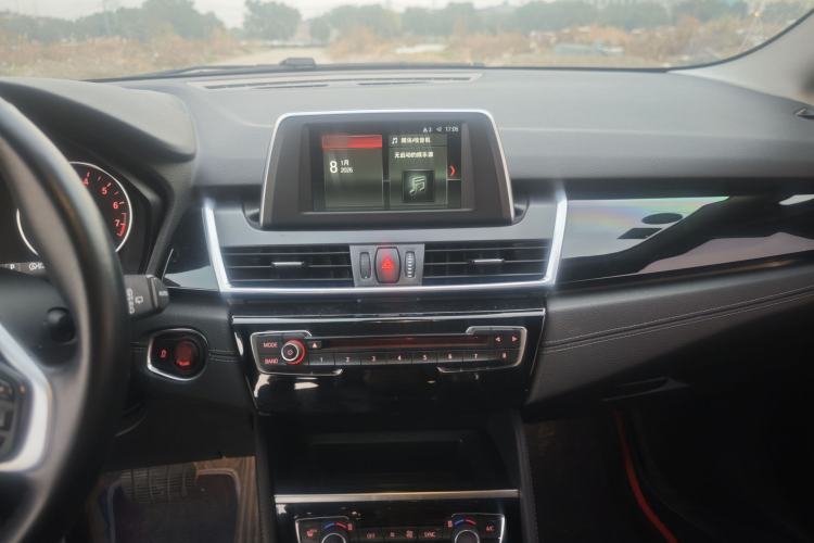 Used BMW 2 Series Gran Tourer 2015 218i Sports Design Package Interior 3