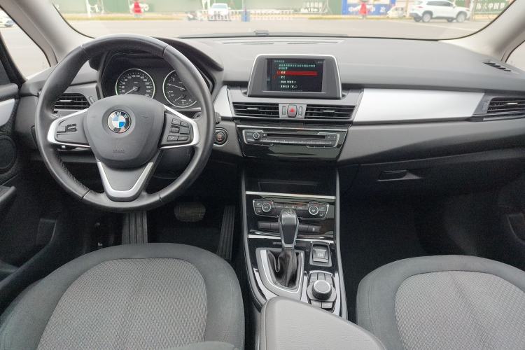 Used BMW 2 Series Gran Tourer 2015 218i Leading Model Interior 3