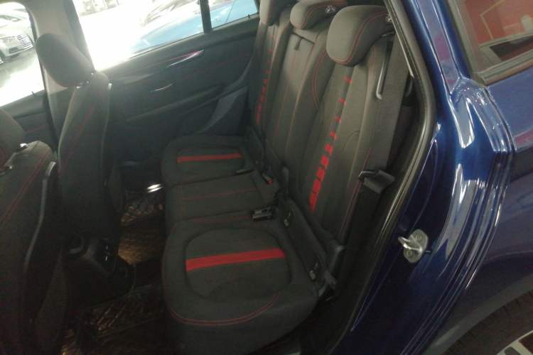 Used BMW 2 Series Gran Tourer 2015 218i Sports Design Package Interior 4