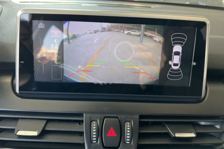 Used BMW 2 Series Gran Tourer 2015 218i Leading Model Interior 6