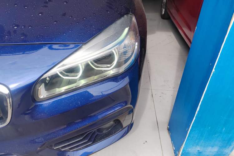 Used BMW 2 Series Gran Tourer 2015 218i Sports Design Package Left Front Headlight