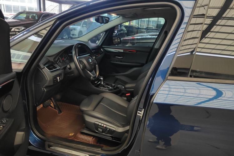 Used BMW 2 Series Gran Tourer 2015 218i Sports Design Package Left Front Seat