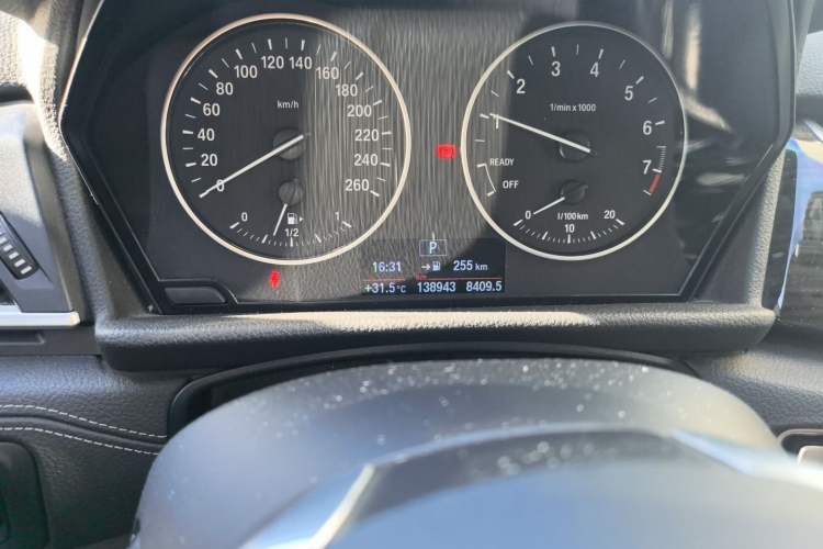 Used BMW 2 Series Gran Tourer 2015 218i Leading Model Odometer Close Up