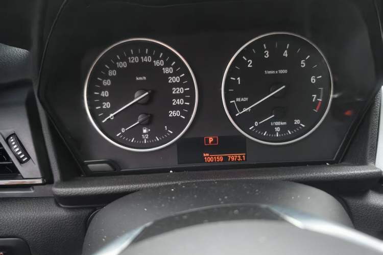 Used BMW 2 Series Gran Tourer 2015 218i Leading Model Odometer Close Up