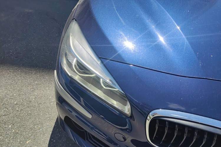 Used BMW 2 Series Gran Tourer 2015 218i Sports Design Package Right Front Headlight