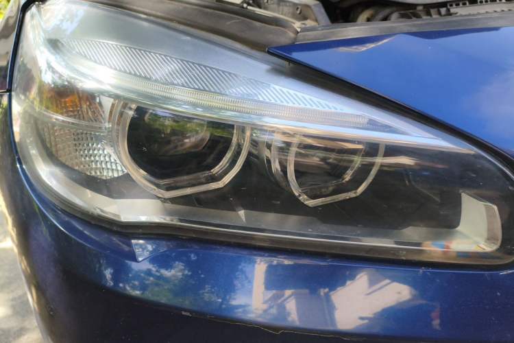 Used BMW 2 Series Gran Tourer 2015 218i Leading Model Right Front Headlight
