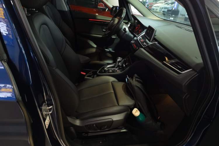 Used BMW 2 Series Gran Tourer 2015 218i Sports Design Package Right Front Seat