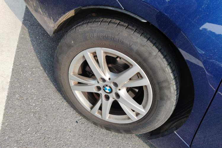 Used BMW 2 Series Gran Tourer 2015 218i Leading Model Right Rear Wheel Hub
