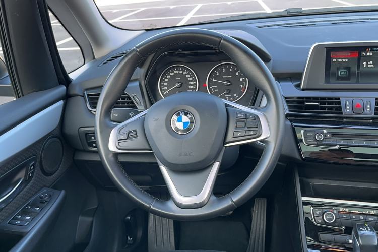 Used BMW 2 Series Gran Tourer 2015 218i Leading Model Steering Wheel
