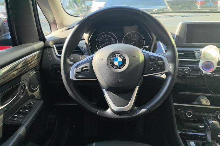 Used BMW 2 Series Gran Tourer 2015 218i Leading Model Steering Wheel