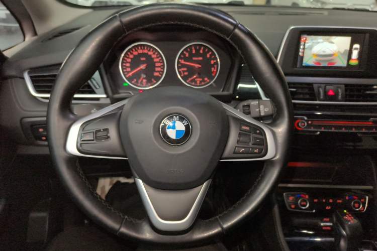 Used BMW 2 Series Gran Tourer 2015 218i Sports Design Package Steering Wheel