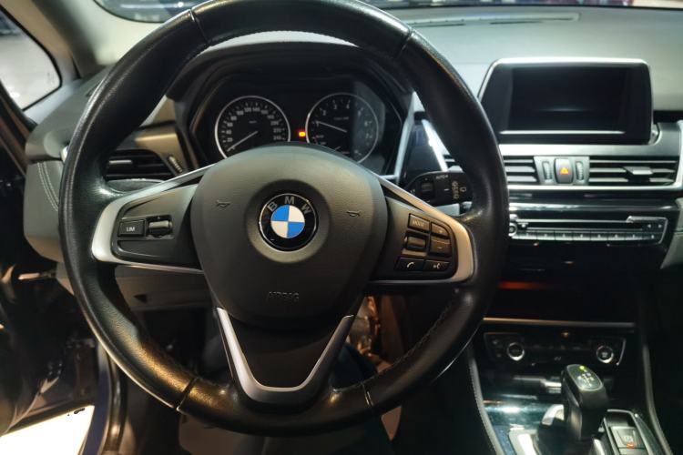 Used BMW 2 Series Gran Tourer 2015 218i Sports Design Package Steering Wheel