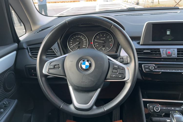 Used BMW 2 Series Gran Tourer 2015 218i Leading Model Steering Wheel