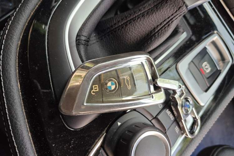Used BMW 2 Series Gran Tourer 2015 218i Sports Design Package Vehicle Key