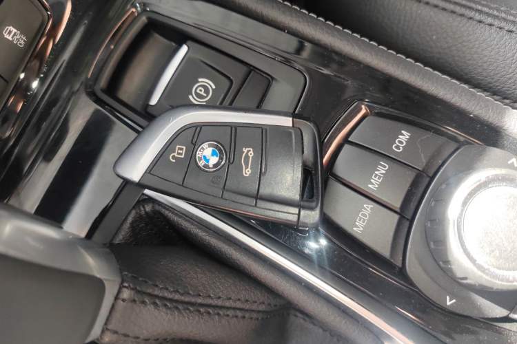 Used BMW 2 Series Gran Tourer 2015 218i Sports Design Package Vehicle Key