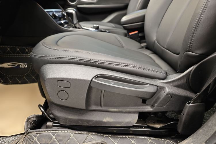 Used BMW 2 Series Gran Tourer 2015 218i Leading Model Interior 4