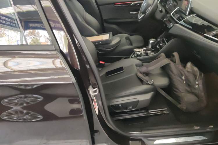 Used BMW 2 Series Gran Tourer 2015 218i Sports Design Package Right Front Seat