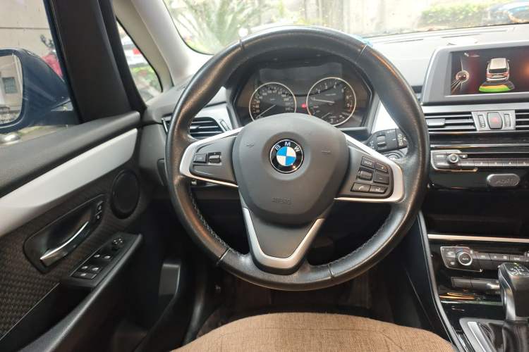 Used BMW 2 Series Gran Tourer 2015 218i Leading Model Steering Wheel