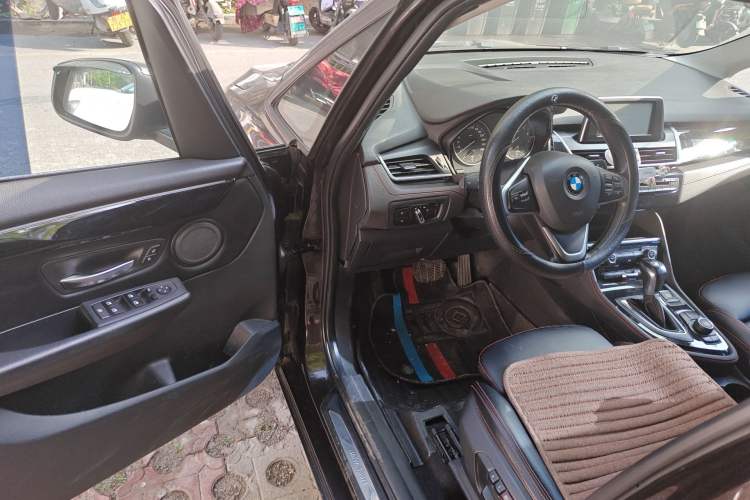 Used BMW 2 Series Gran Tourer 2015 218i Sports Design Package Driver Seat