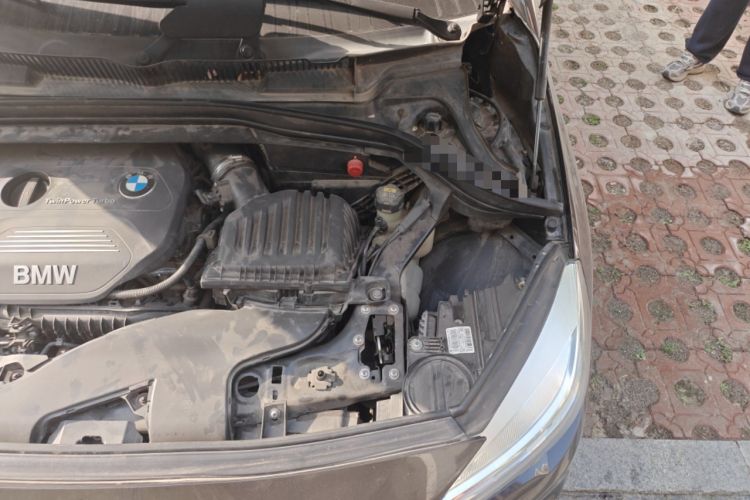 Used BMW 2 Series Gran Tourer 2015 218i Sports Design Package Engine Bay Left