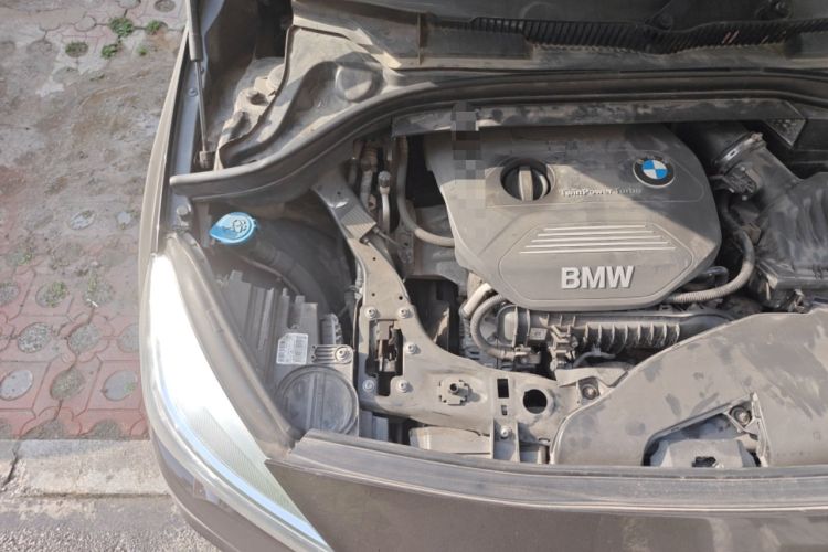 Used BMW 2 Series Gran Tourer 2015 218i Sports Design Package Engine Bay Right