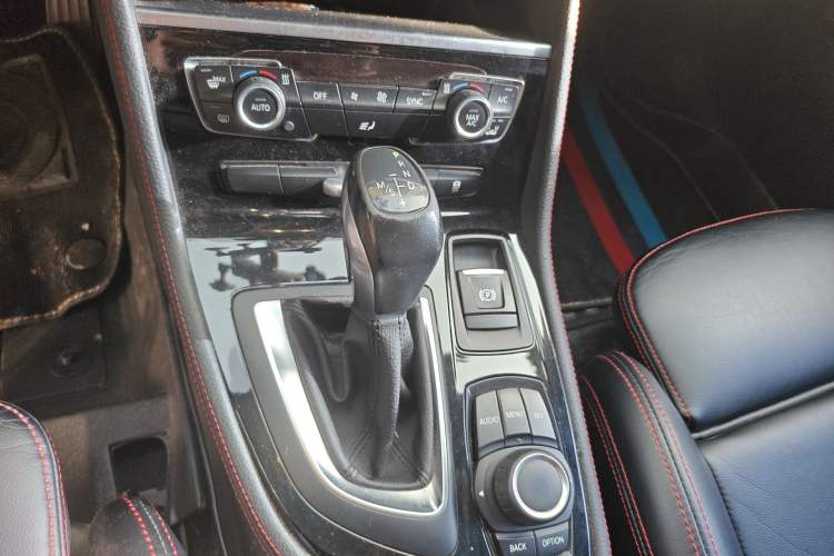 Used BMW 2 Series Gran Tourer 2015 218i Sports Design Package Gear Lever