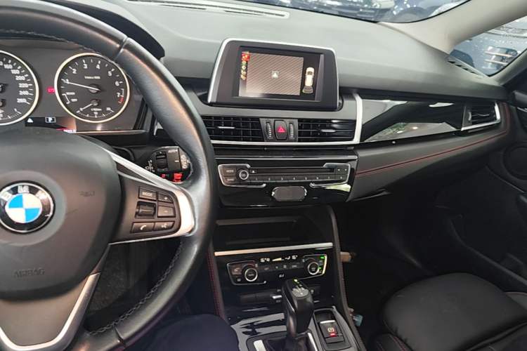 Used BMW 2 Series Gran Tourer 2015 218i Sports Design Package Center Console