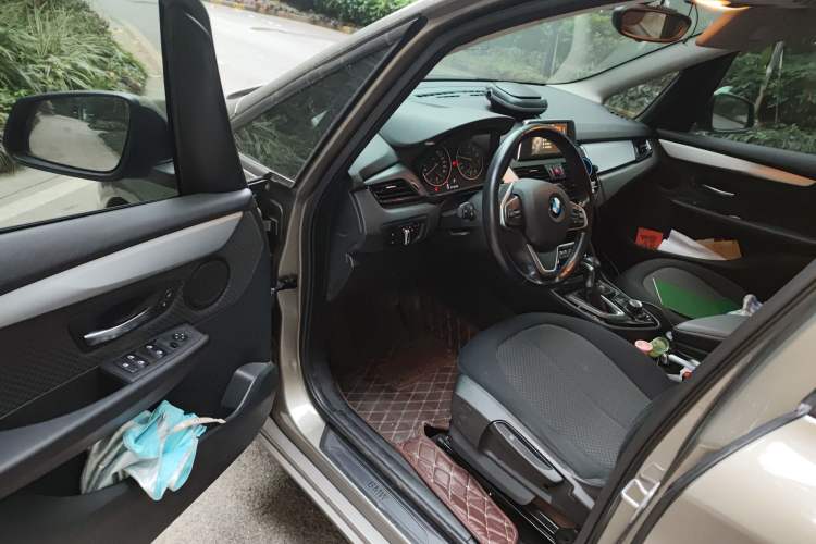 Used BMW 2 Series Gran Tourer 2015 218i Leading Model Driver Seat