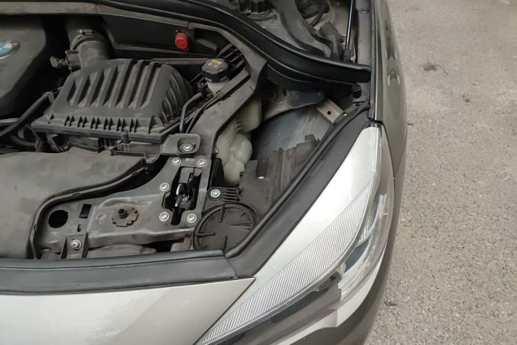 Used BMW 2 Series Gran Tourer 2015 218i Leading Model Engine Bay Left