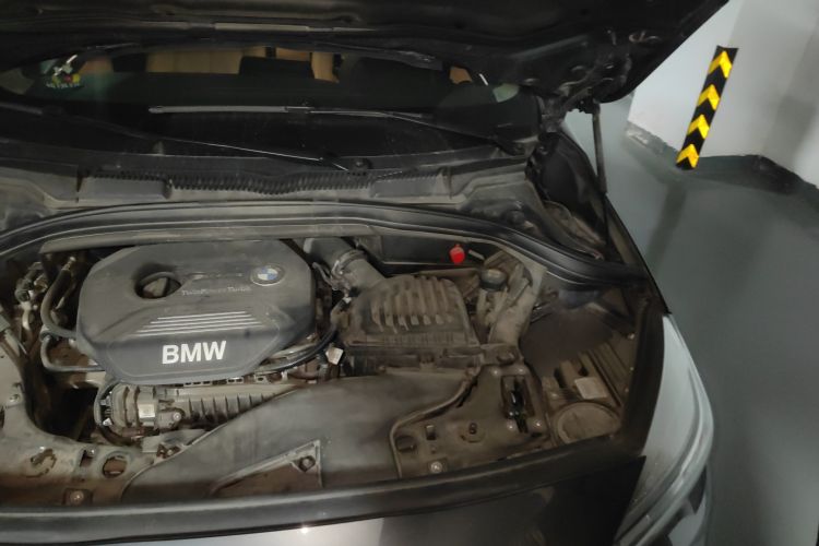 Used BMW 2 Series Gran Tourer 2015 218i Sports Design Package Engine Bay Left