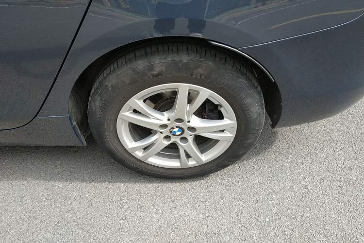 Used BMW 2 Series Gran Tourer 2015 218i Leading Model Exterior 11