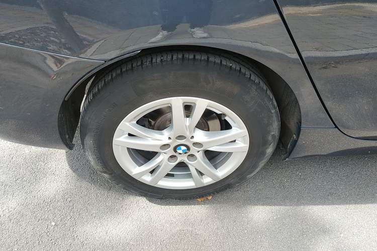 Used BMW 2 Series Gran Tourer 2015 218i Leading Model Exterior 13