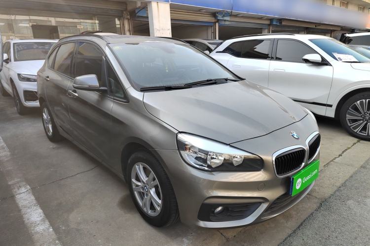 Used BMW 2 Series Gran Tourer 2015 218i Leading Model Front Right 45 Deg