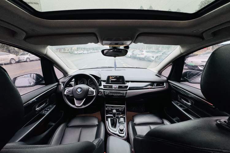 Used BMW 2 Series Gran Tourer 2015 218i Sports Design Package Interior 3