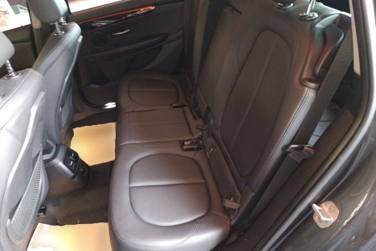 Used BMW 2 Series Gran Tourer 2015 218i Sports Design Package Interior 4