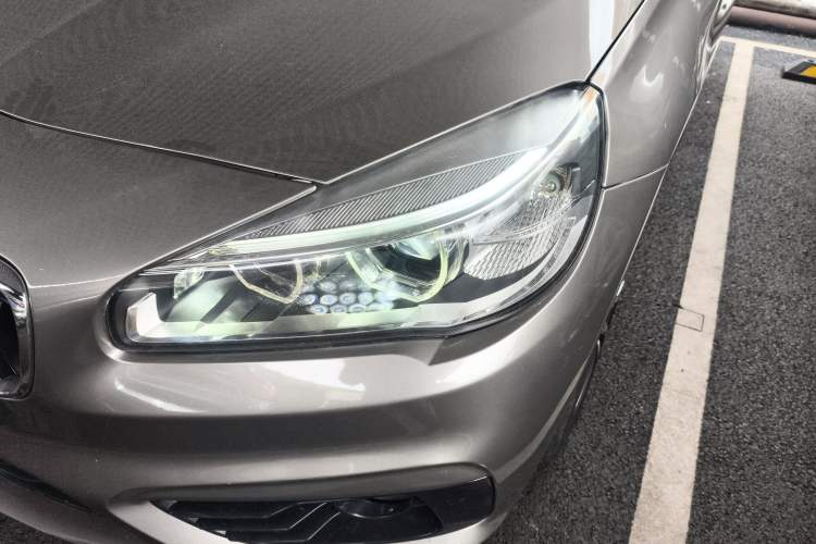Used BMW 2 Series Gran Tourer 2015 218i Sports Design Package Left Front Headlight