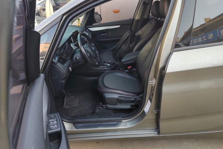 Used BMW 2 Series Gran Tourer 2015 218i Leading Model Left Front Seat