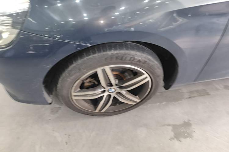 Used BMW 2 Series Gran Tourer 2015 218i Sports Design Package Left Front Wheel Hub