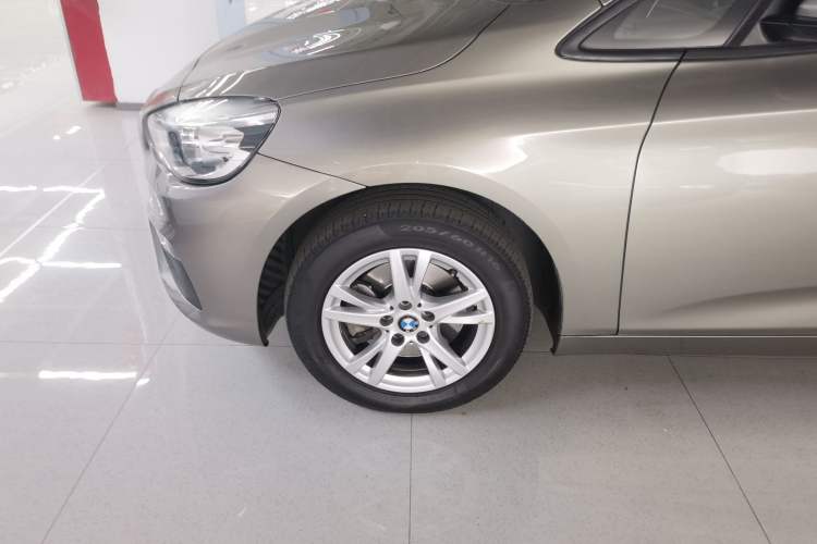 Used BMW 2 Series Gran Tourer 2015 218i Leading Model Left Front Wheel Hub